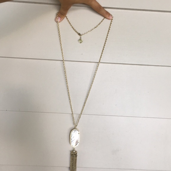Kendra Scott Rayne Long Necklace in White Pearl - Picture 5 of 5
